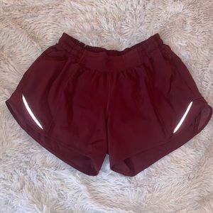 NWOT LULULEMON TRACKER SHORT